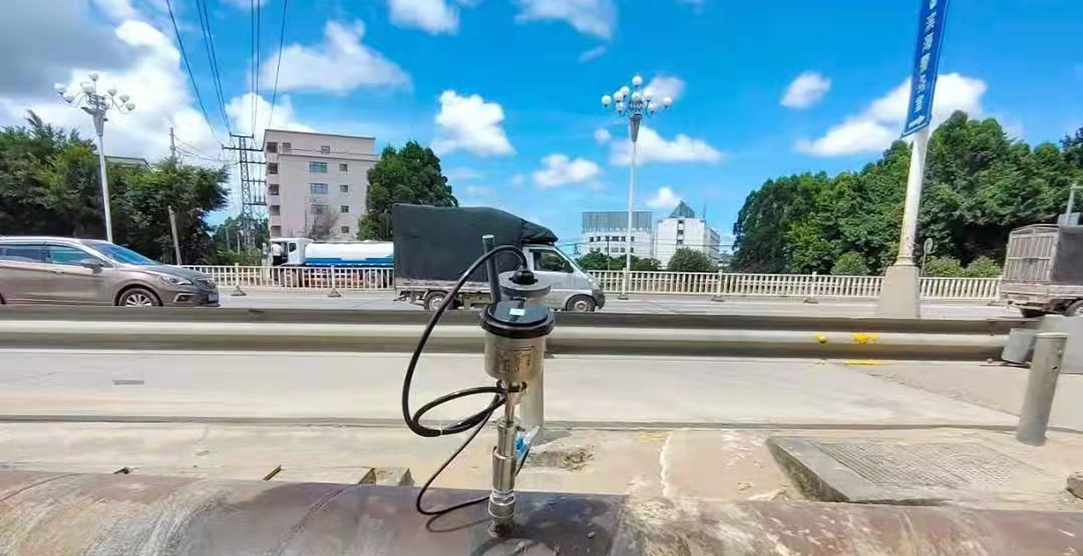 高精度插入式電磁流量計(jì)安裝